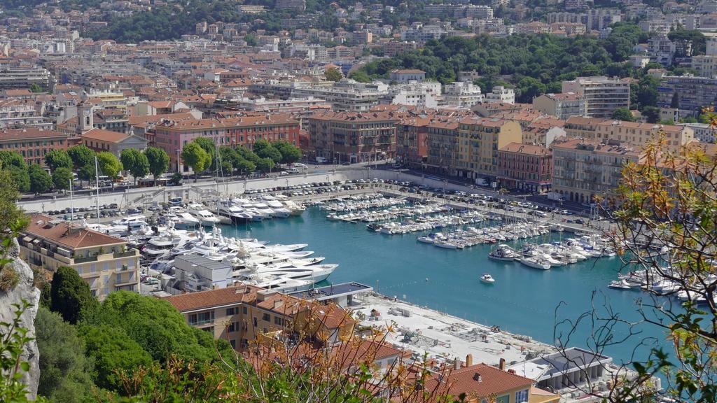 Baie Des Anges Homestay